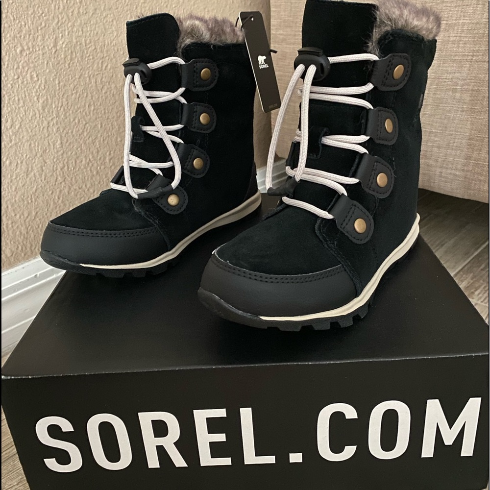 SOREL Youth Whitney Suede Waterproof Winter Boots